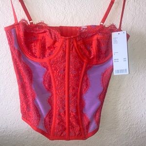 BNWT SIZE SMALL URBAN LAVENDAR RED CORSET